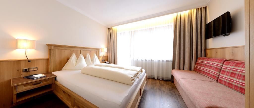 Aparthotel Garni Monte Картич Екстериор снимка