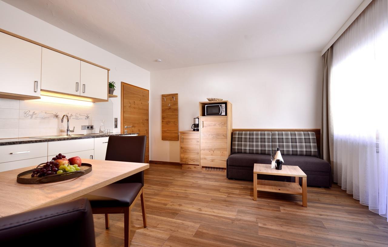 Aparthotel Garni Monte Картич Екстериор снимка